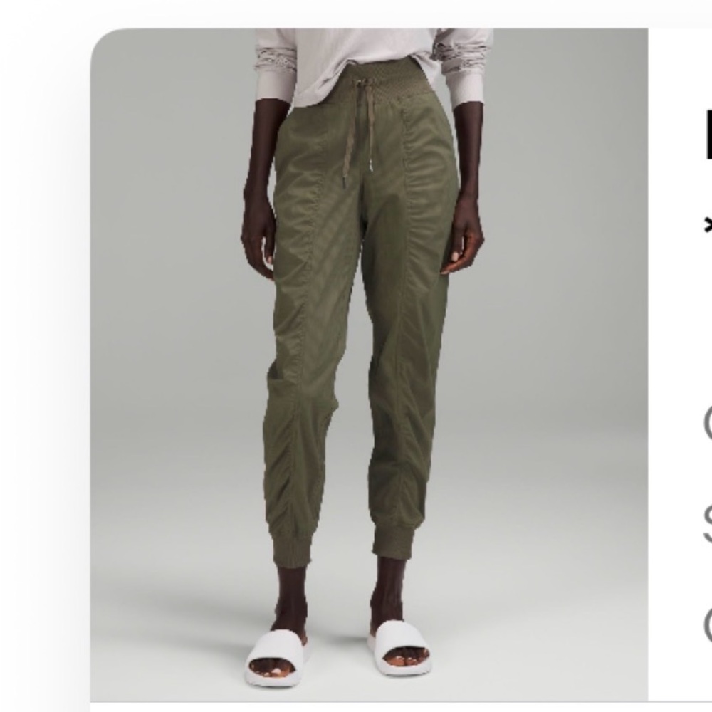 lululemon Dance Studio Mid-Rise Jogger
*Full Length size 4
